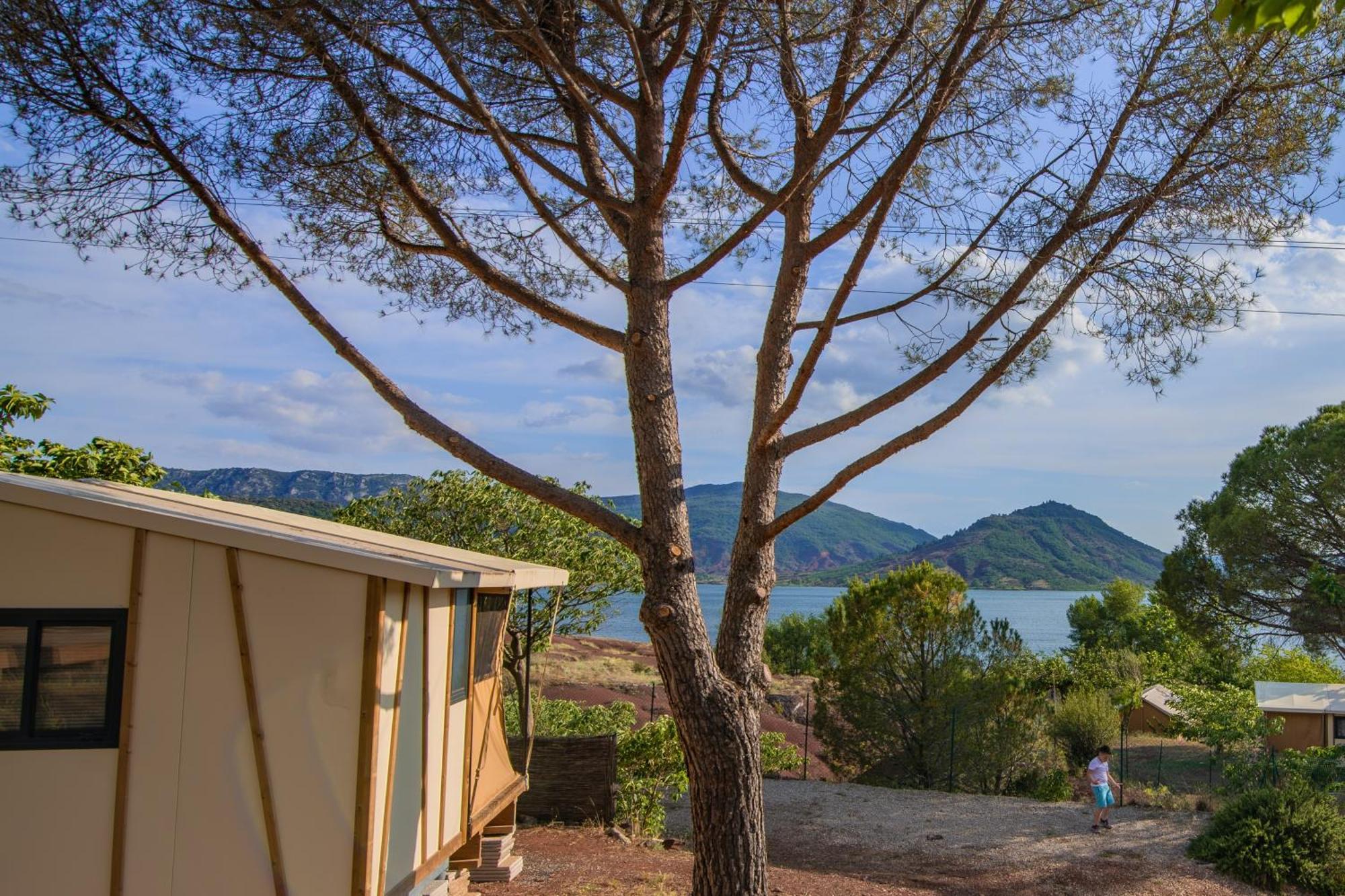 Camping Onlycamp Les Vailhes Lodeve Exterior photo